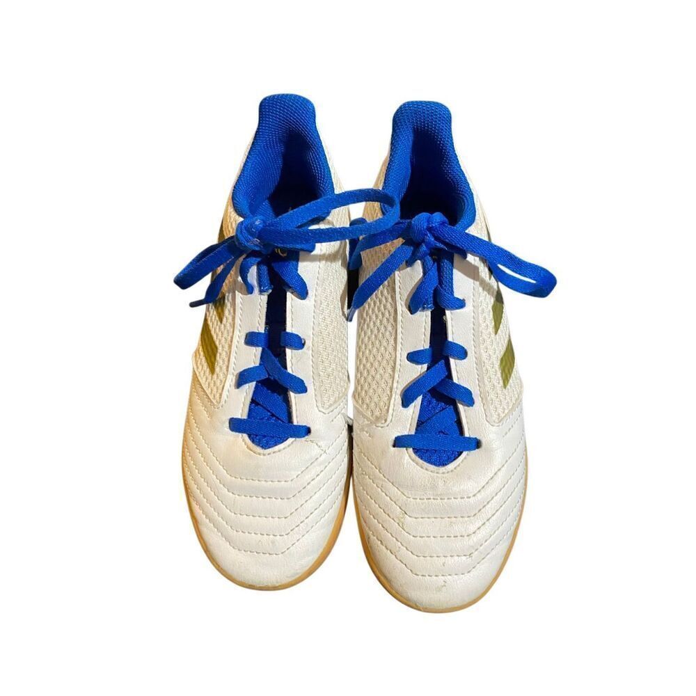 Adidas kids predator 19.4 soccer indoor shoes, size 2.5.